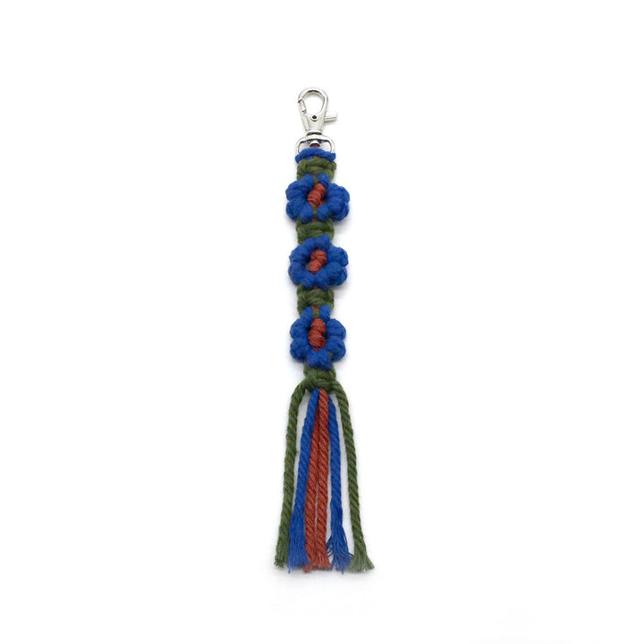 Decorative keychain made of macrame