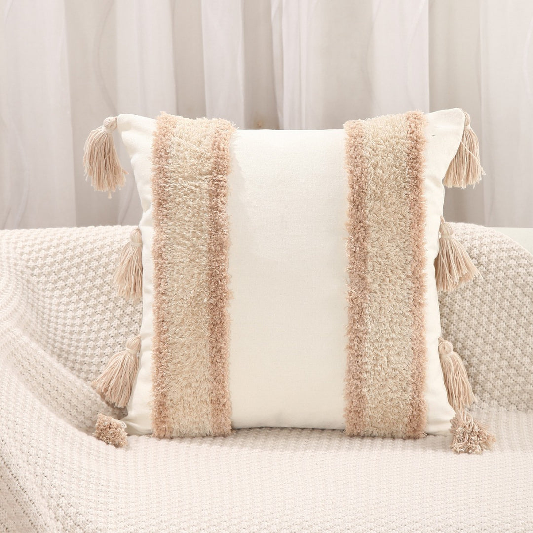 Textured Diamond Pattern Throw Pillow