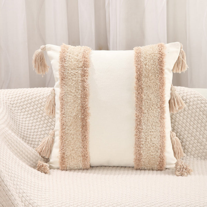 Textured Diamond Pattern Throw Pillow