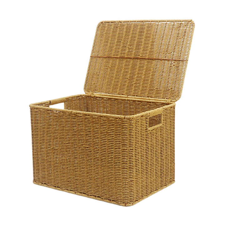 Practical storage basket with lid