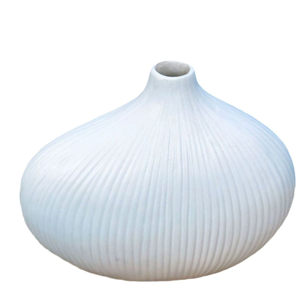 Elegant Ribbed Decorative Ceramic Vase