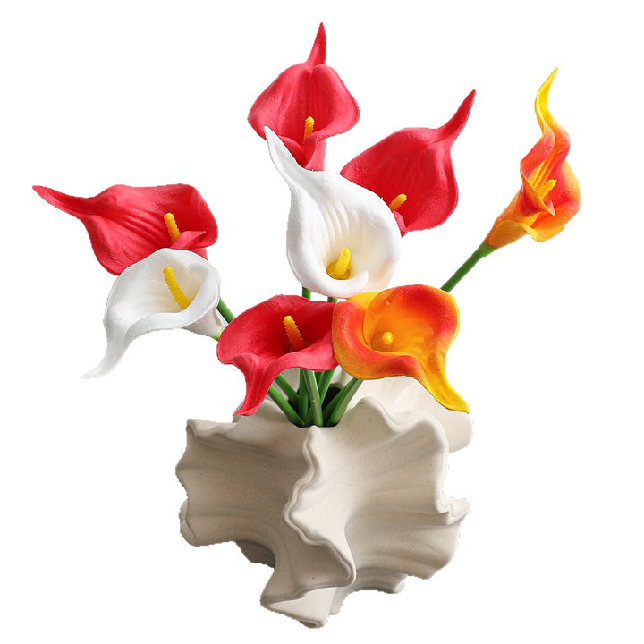 Artificial Calla Lily with meticulous craftsmanship