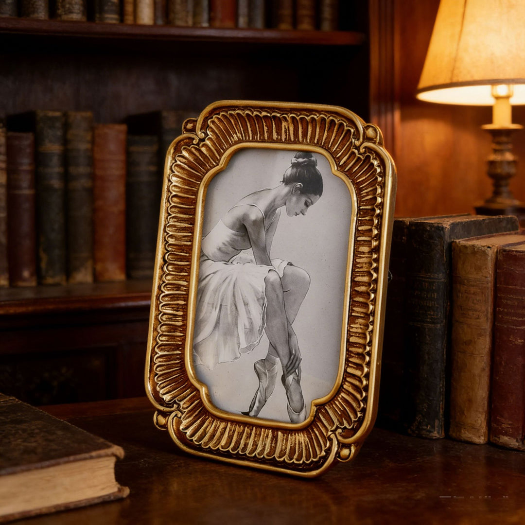 Ornate Gold Vintage Picture Frame