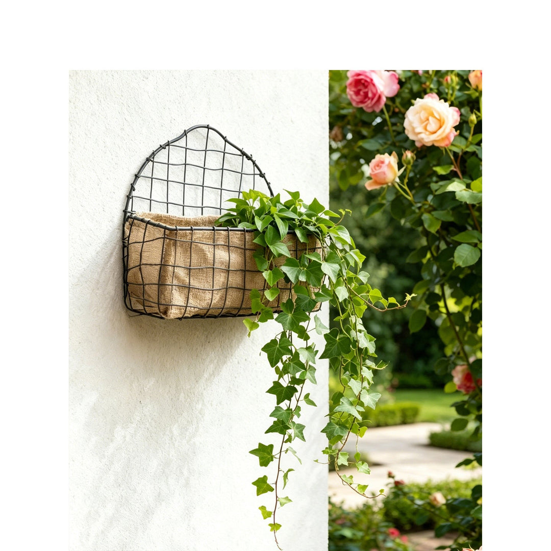 Storage basket