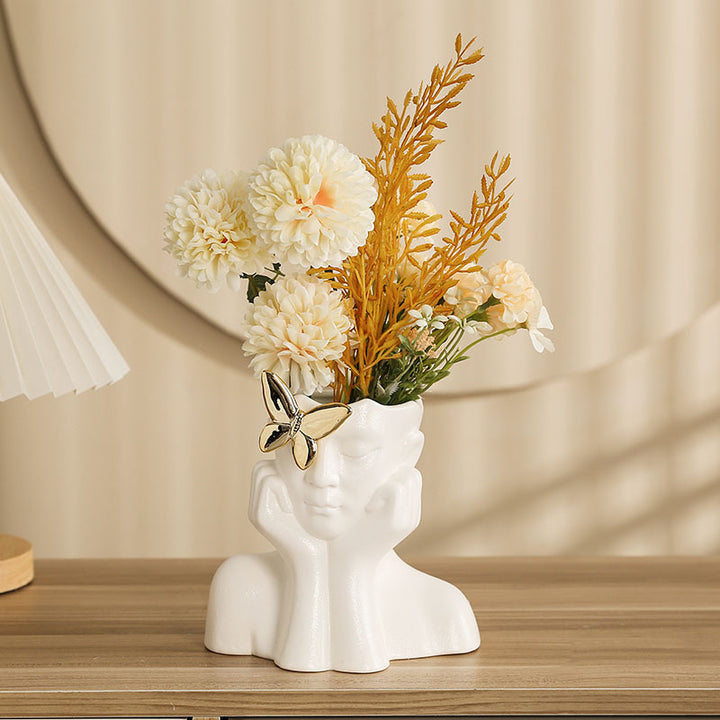 Decorative sculpture