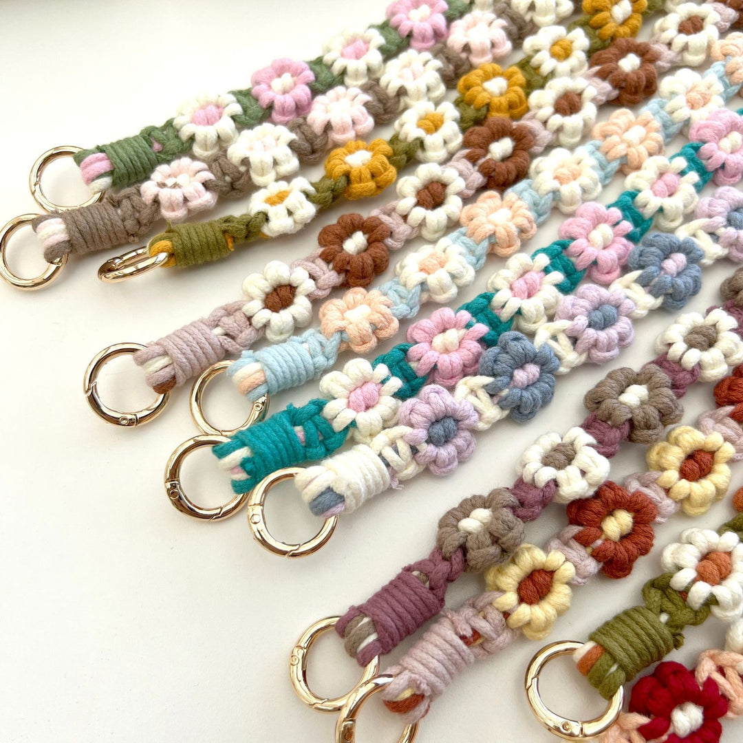 Flower Patterned Keychain Holder