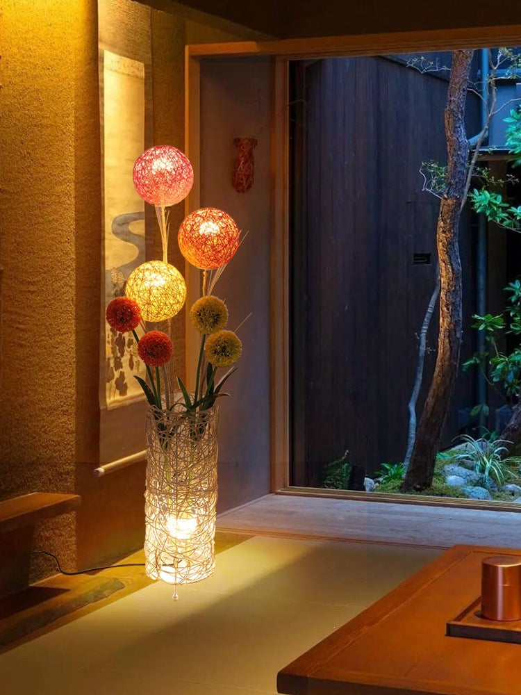 Decorative floor lamp