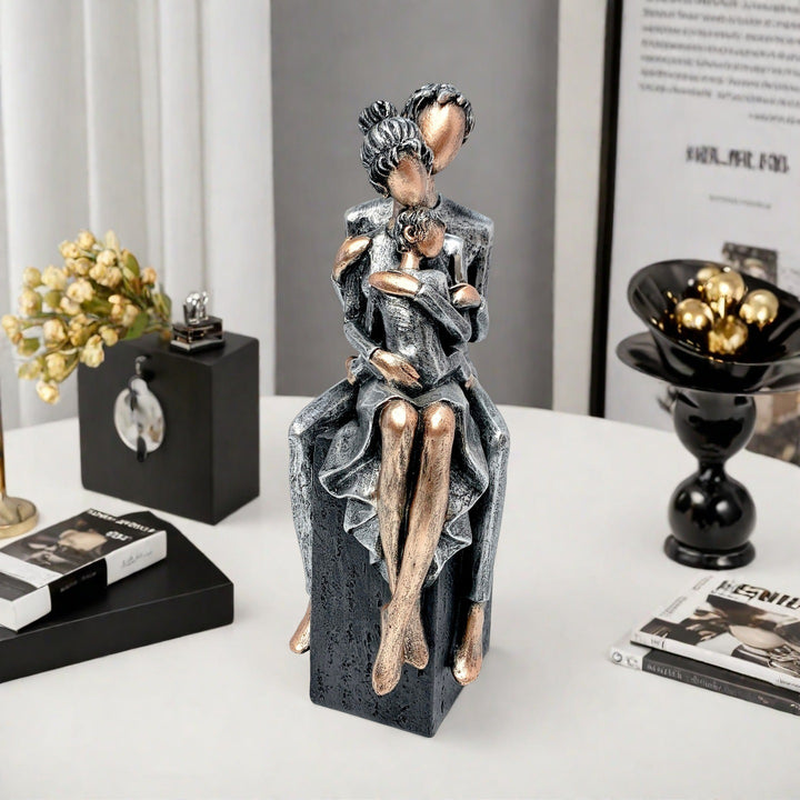Elegant sculpture of a romantic couple