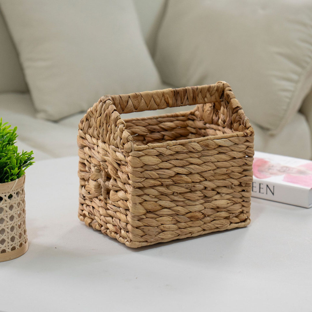 Storage basket