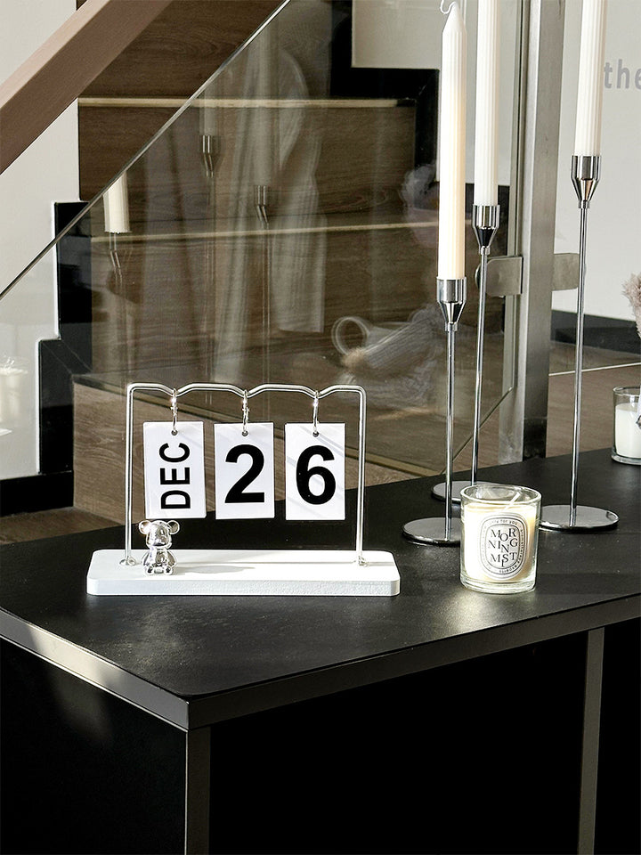 Stylish Perpetual Calendar Stand
