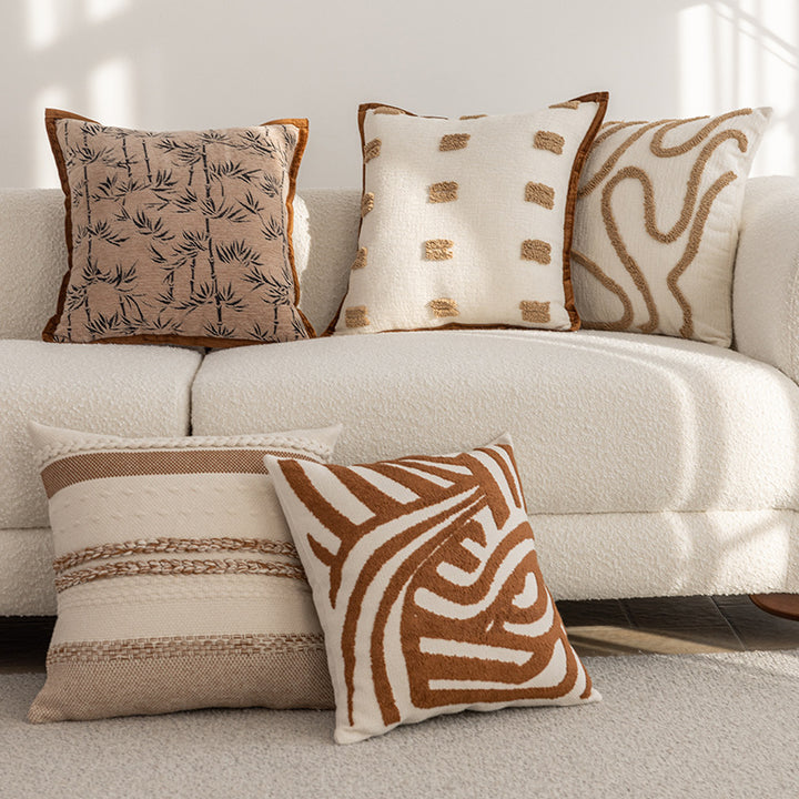 Geometric Patterned Throw Cushion