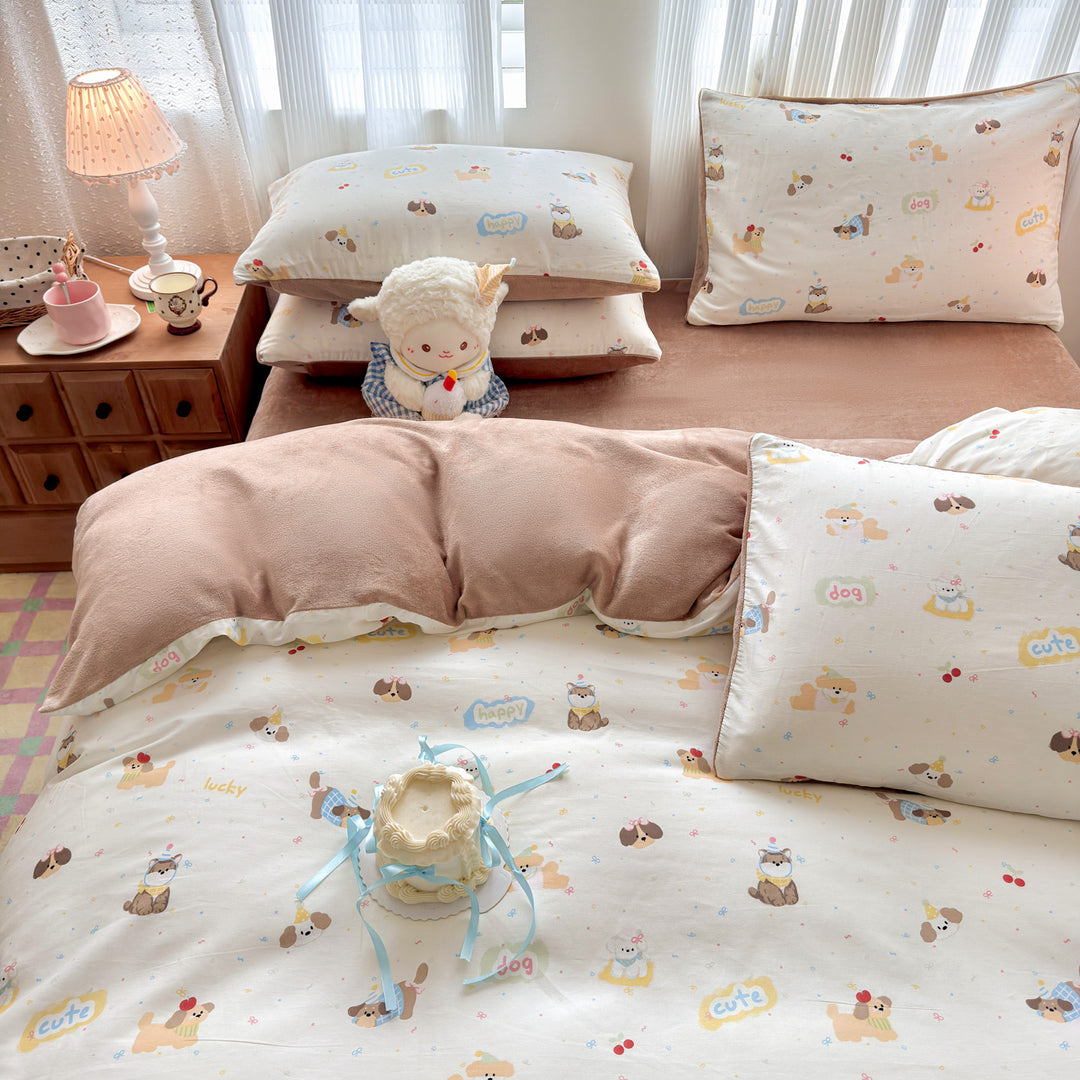 Fun Cartoon-Themed Quilt Set