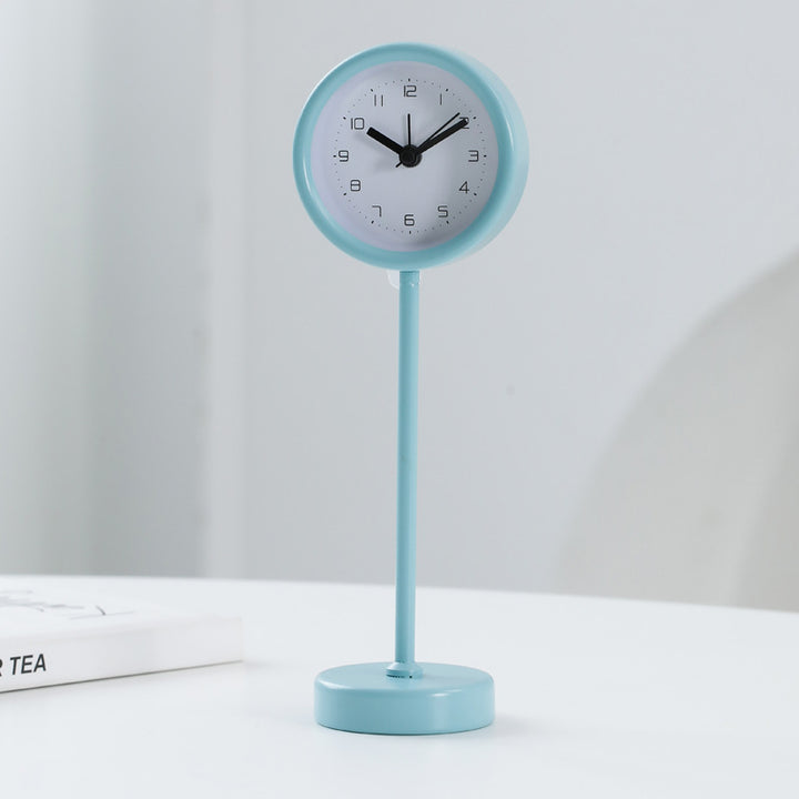 Table Clock in Modern Design