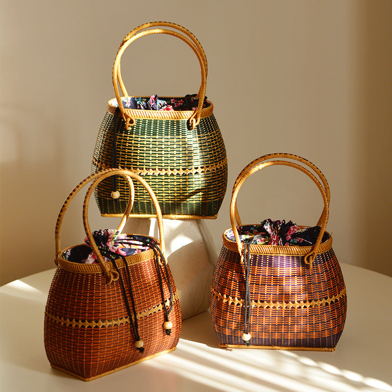 Handmade synthetic fiber tote bag
