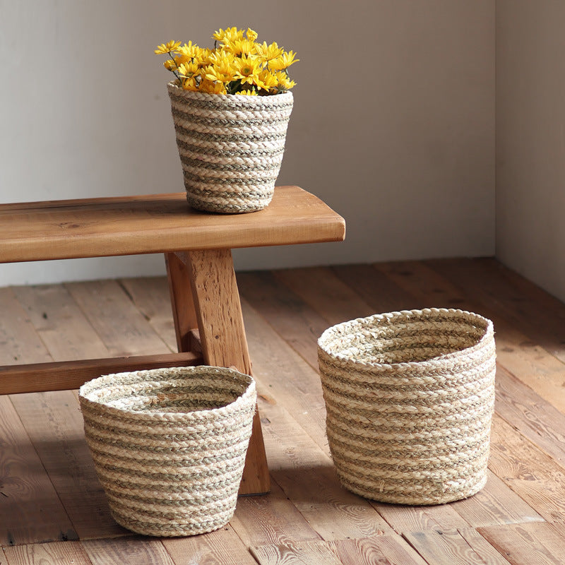 Natural decoration basket