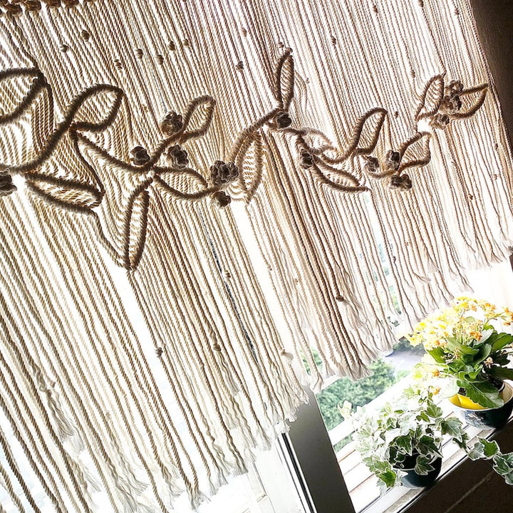 Macrame Leaf Wall Tapestry with Decorative Fringes