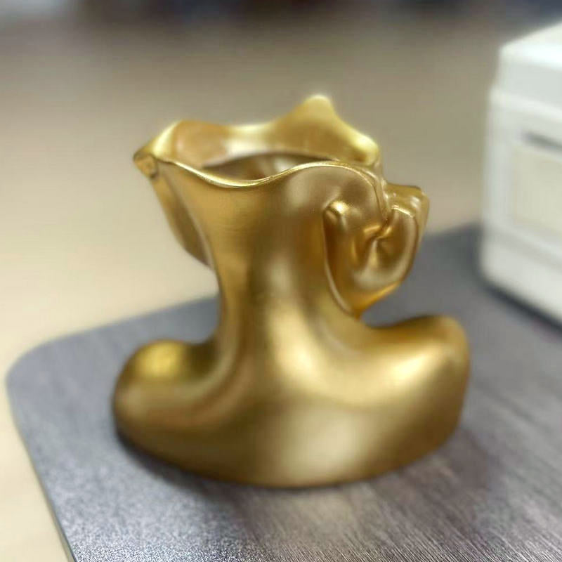 Stylish decorative figure