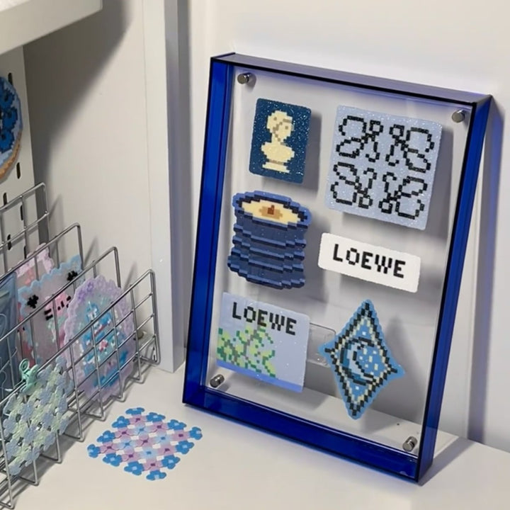 Artistic Display Frame for Home Decor