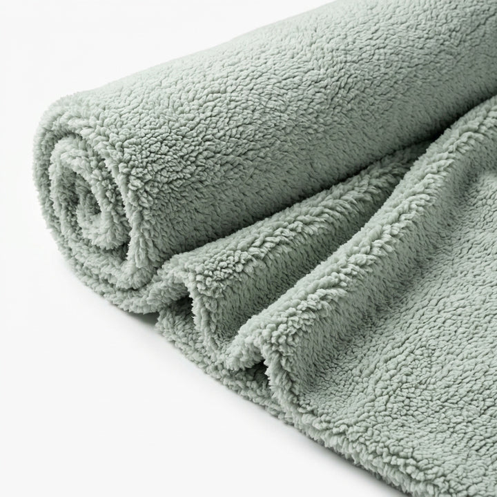 Ultra-Soft Plush Pet Blanket