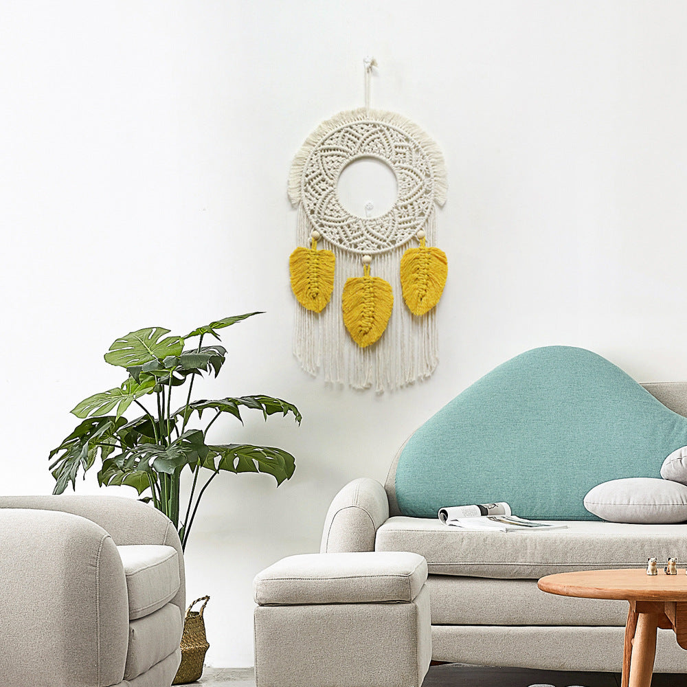Macrame Wall Decoration with Elegant Appeal