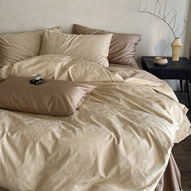 Decorative Luxurious Textured Duvet Cover Set Avarnia