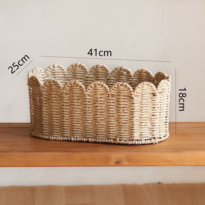 Handcrafted basket with wavy edge