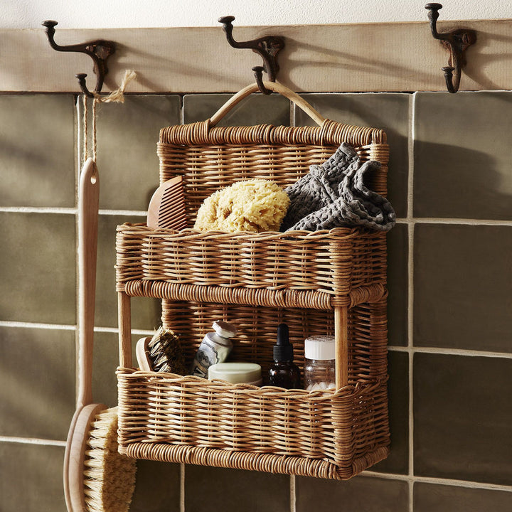 Wall basket system with versatile storage