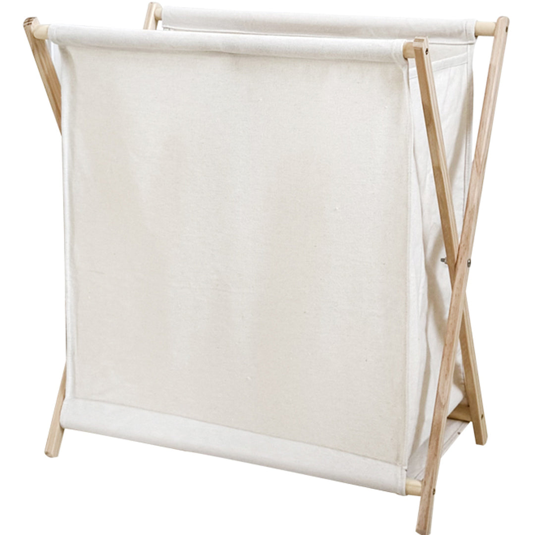 Laundry basket with practical folding mechanism