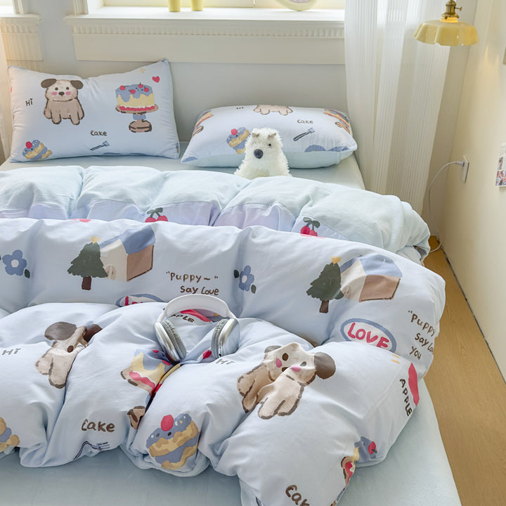 Fun Cartoon-Themed Quilt Set