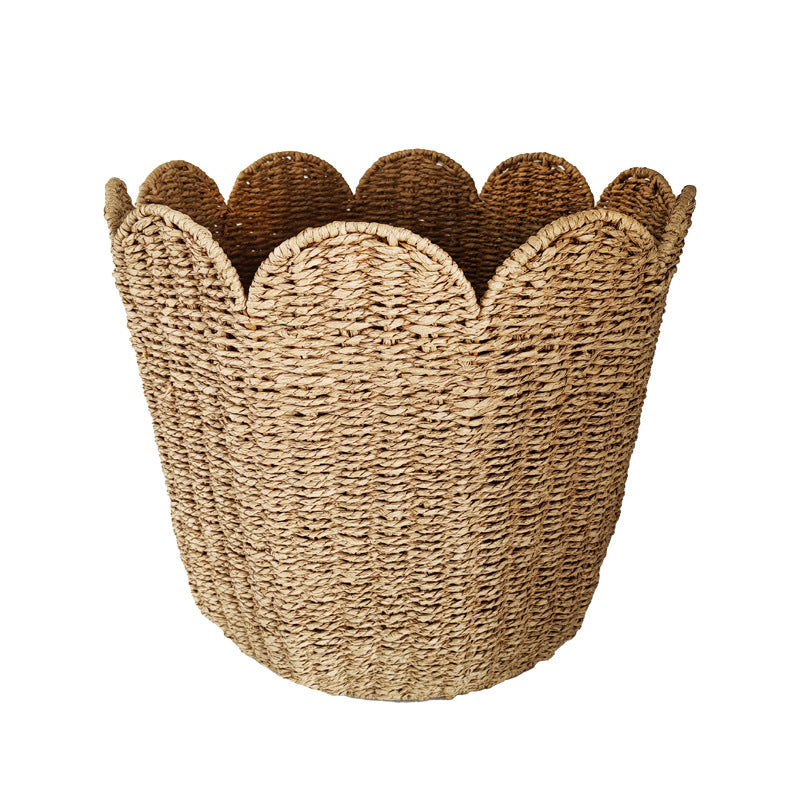 Decorative basket with wavy edge