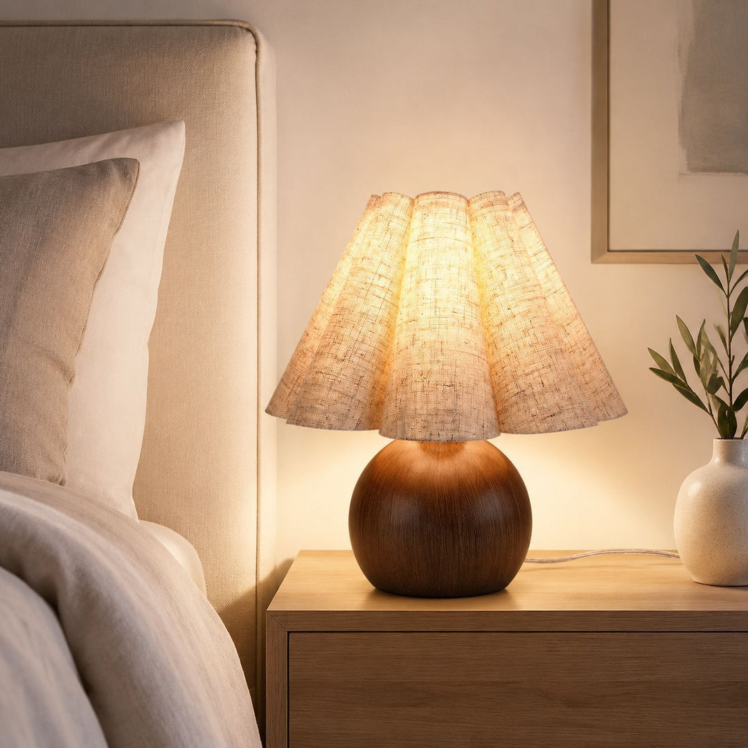 Decorative table lamp