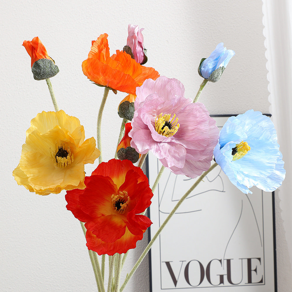 Realistic artistic poppy flower