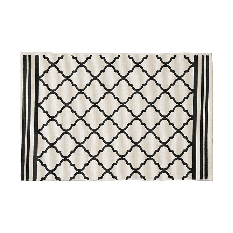 Living and entrance area mat with diamond pattern