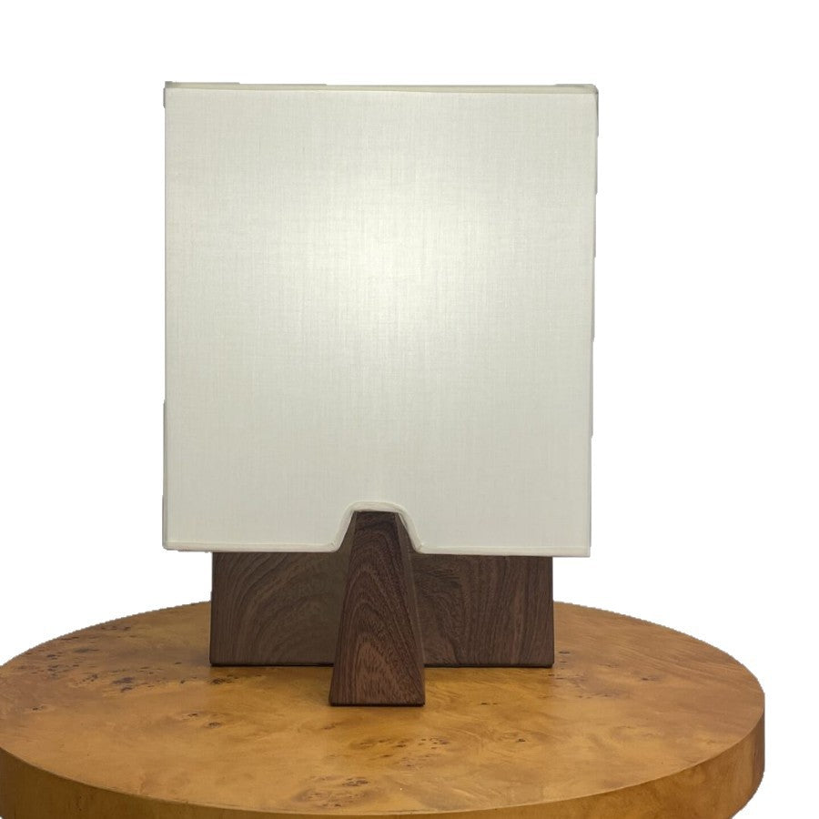 Contemporary table lamp