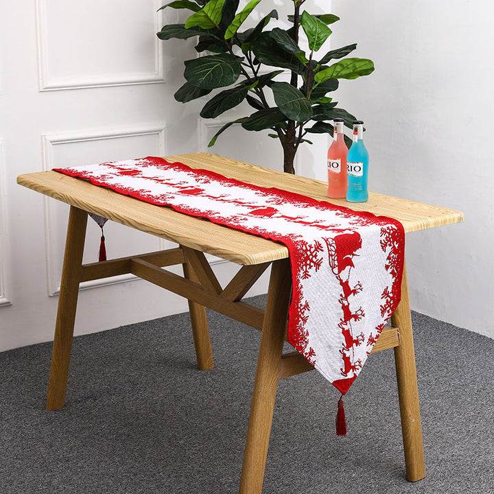 Christmas table runner with reindeer motif