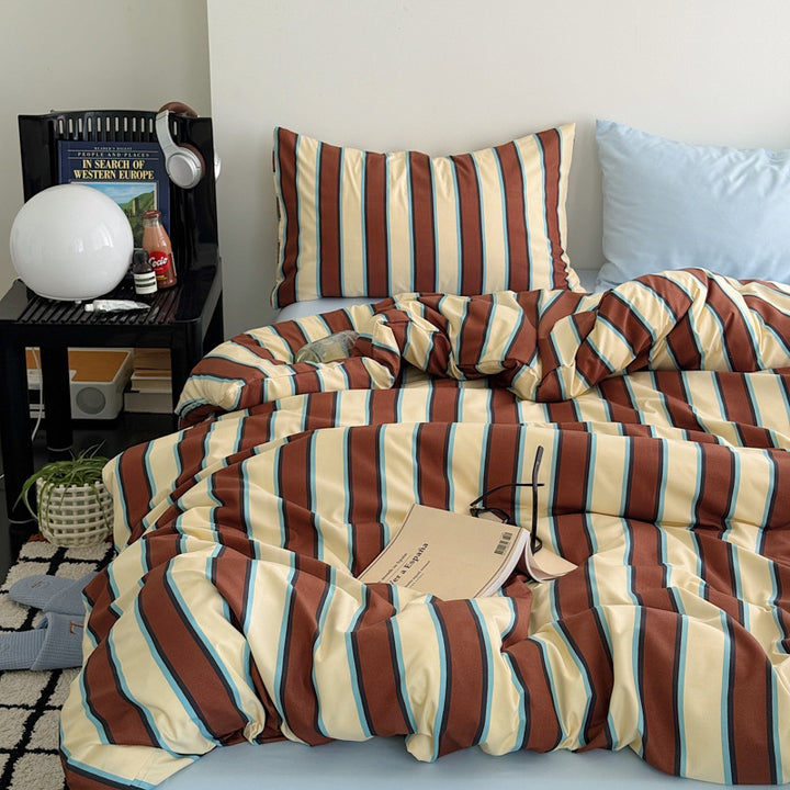 Decorative Luxurious Striped Duvet Cover Set Avarnia