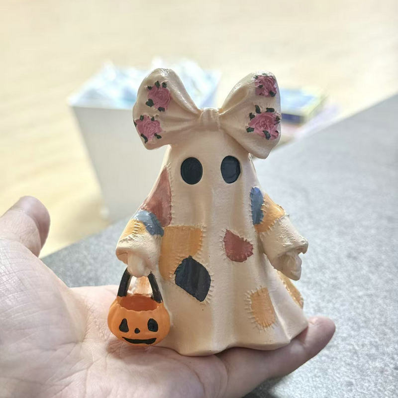 Lighted Halloween Deco Figure