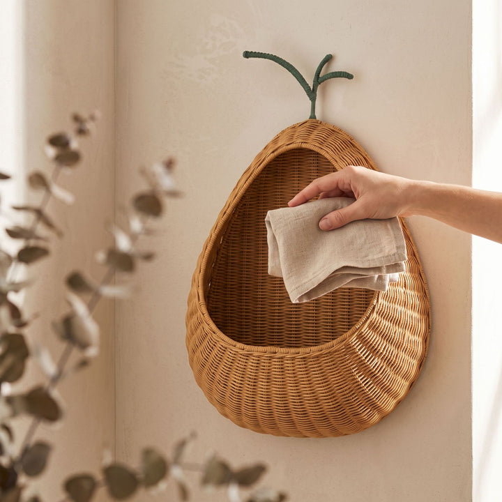 Wall basket in modern fruit design