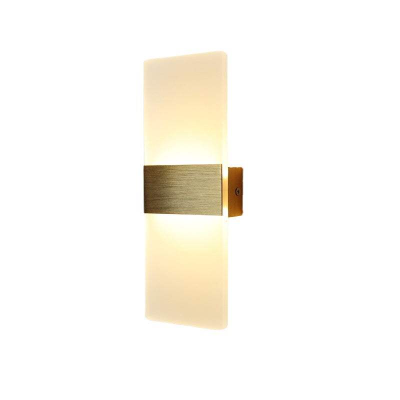 Solar-powered outdoor step lighting unit