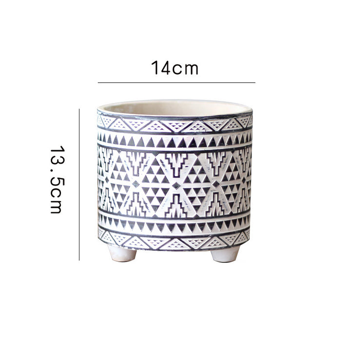Decorative plant pot with geometric pattern