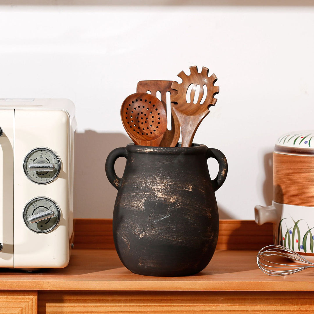 Decorative ceramic container