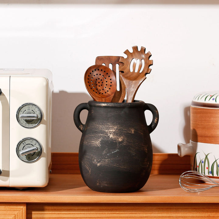 Decorative ceramic container