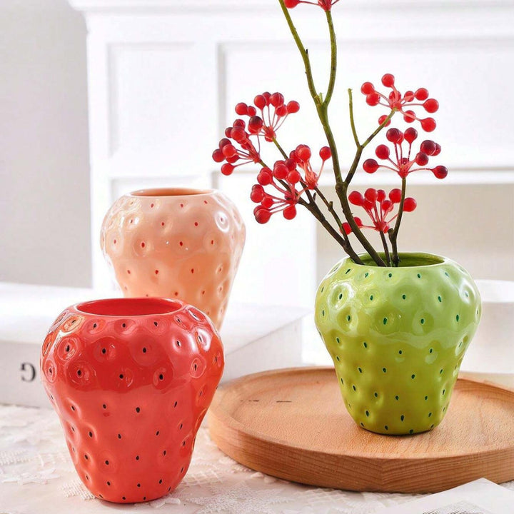 Home Decorative Strawberry Shaped Pot