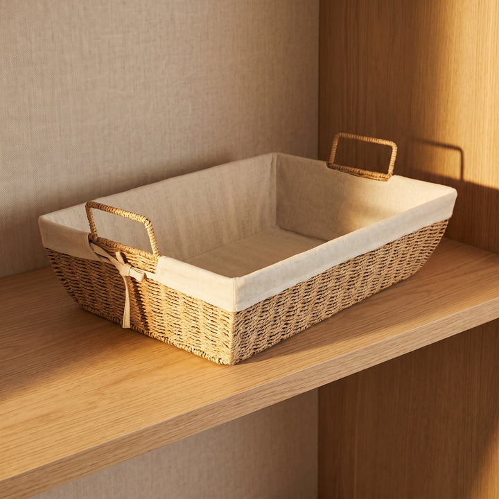 Practical storage basket with fabric lining