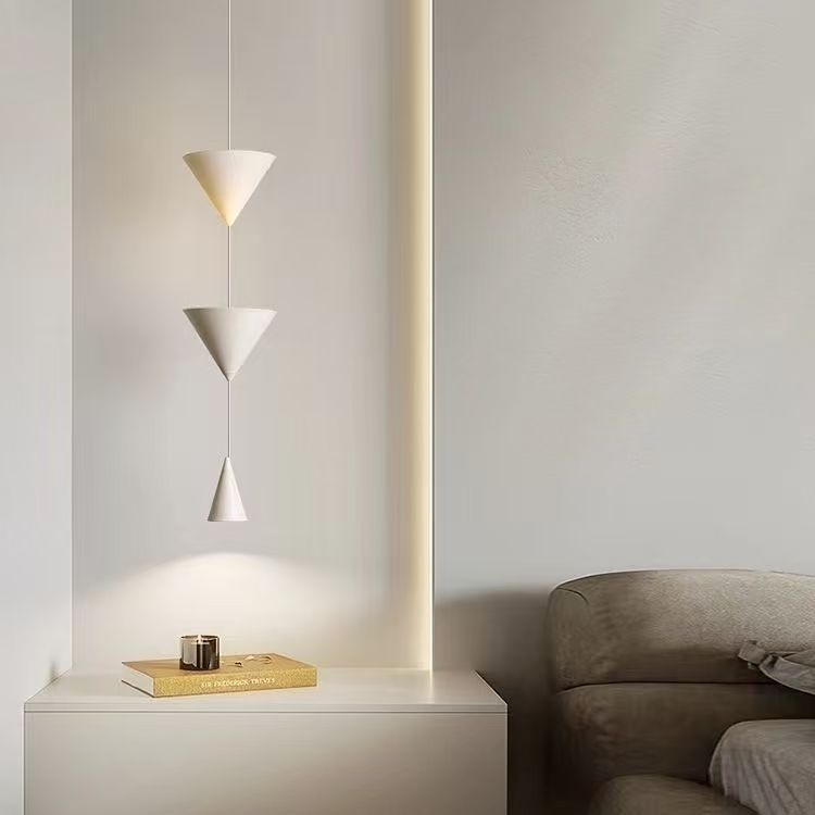 Contemporary geometric pendant light