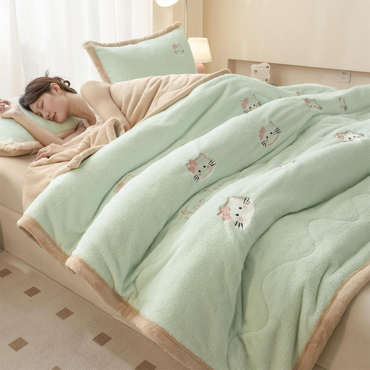 Plush Cartoon-Themed Quilted Comforter