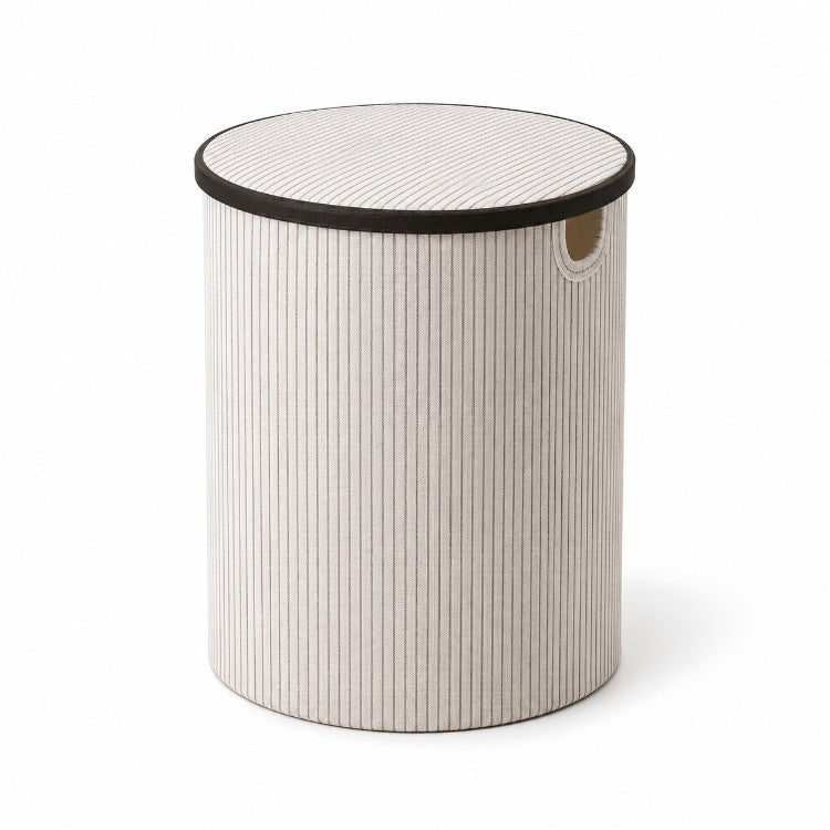 Laundry basket with lid and handles