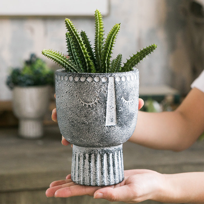 Avarnia Flower Pot