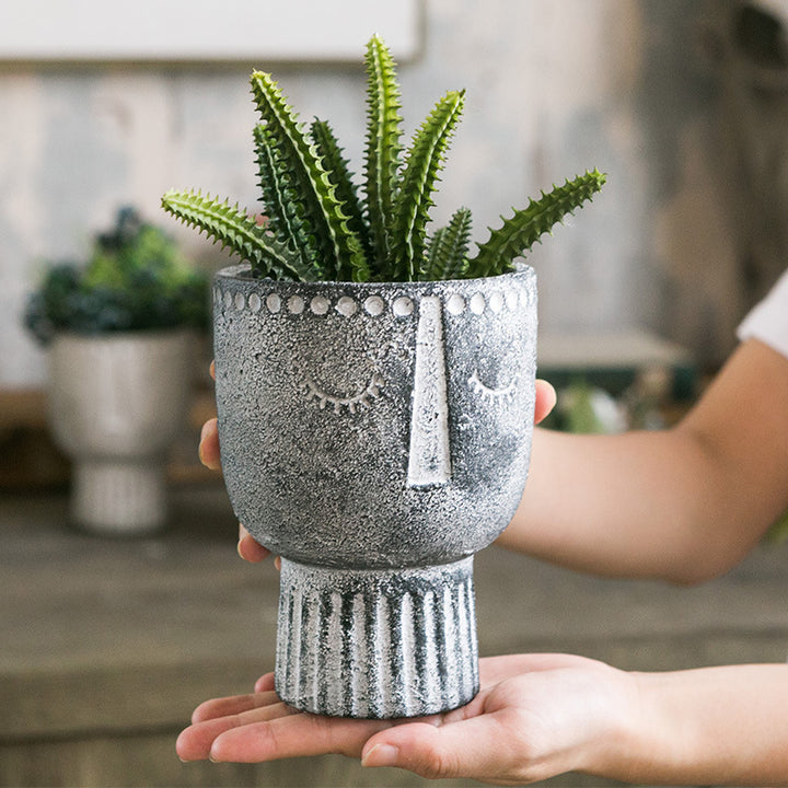 Avarnia Flower Pot