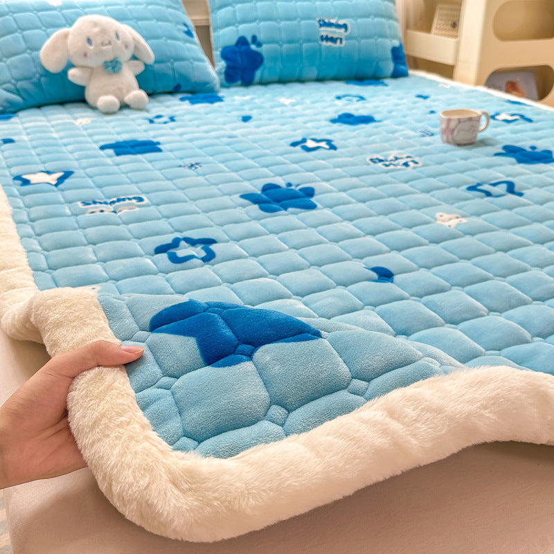 Plush Cartoon-Themed Blanket